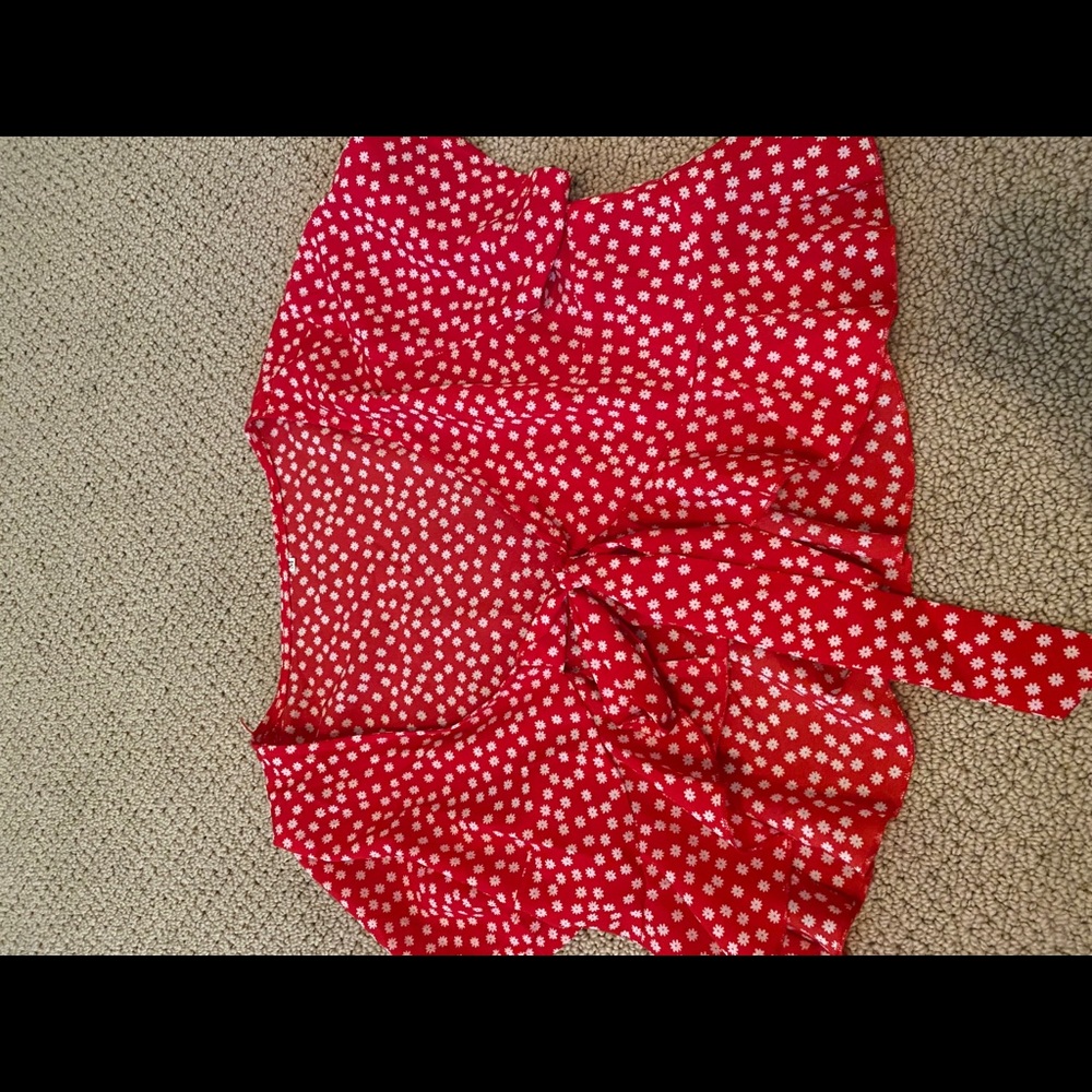 front tie top